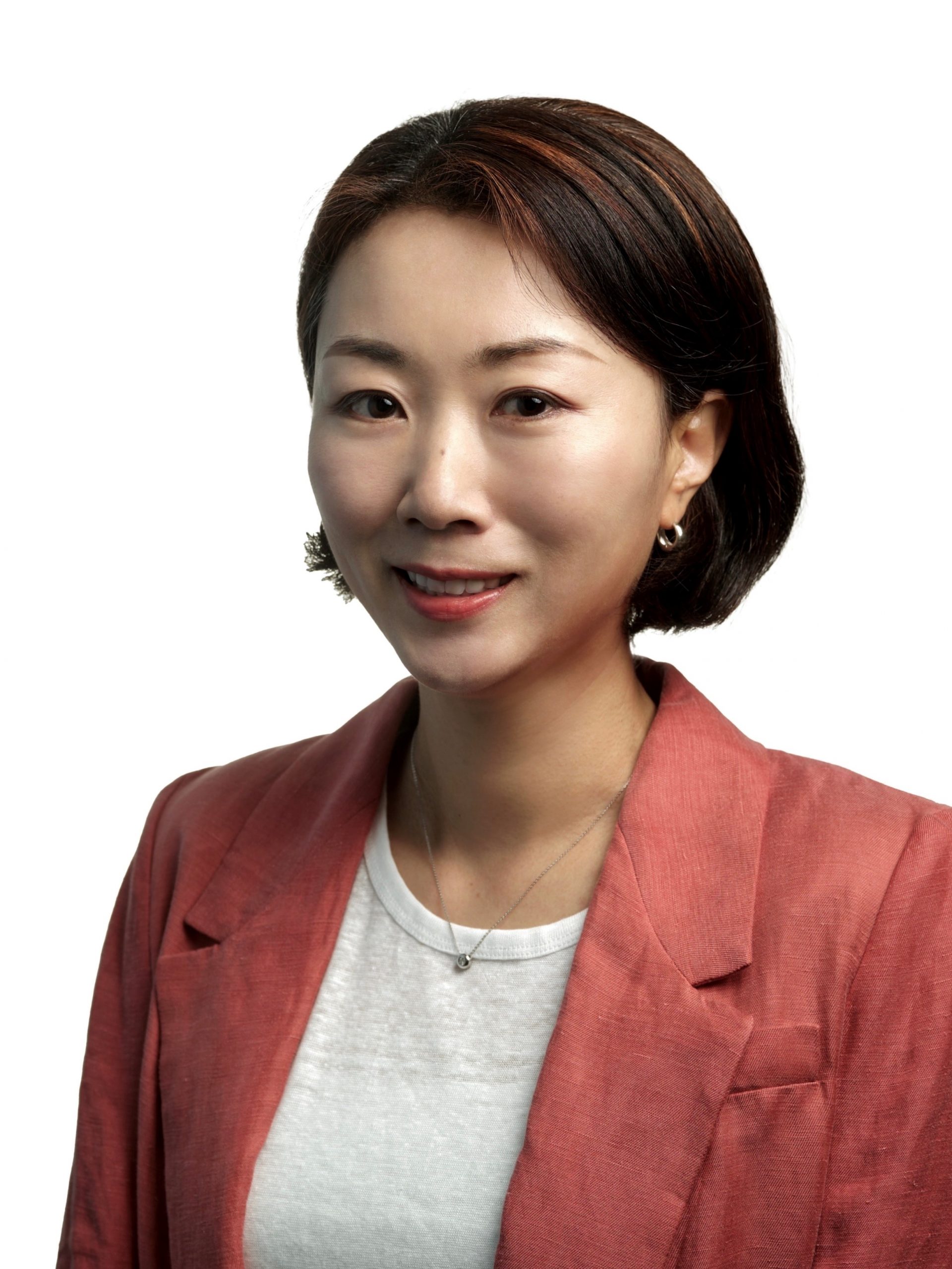 Leah Mo headshot